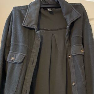 Brand new! Longline Dolphin-Hem Shacket